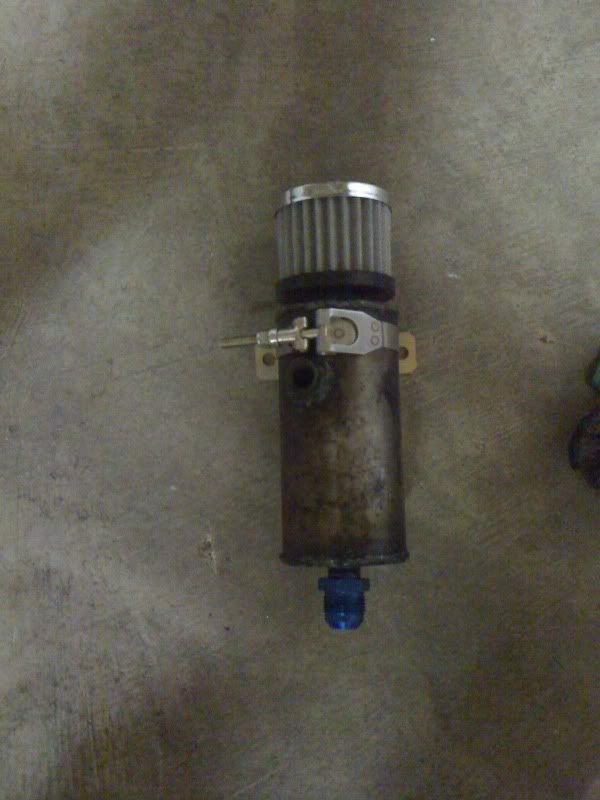 Dsm injectors & resistor box ,oil breather/catch tank Honda D Series